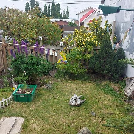 Cabana El Buho - Esmeralda Puerto Natales Extérieur photo